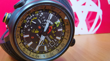 壮志凌云：西铁城 PROMASTER 系列 钛合金表壳光动能手表