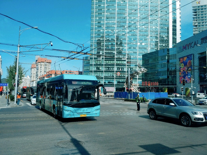 攝影攝像怎麼樣 大連獨特的無軌電車08_什麼值得買