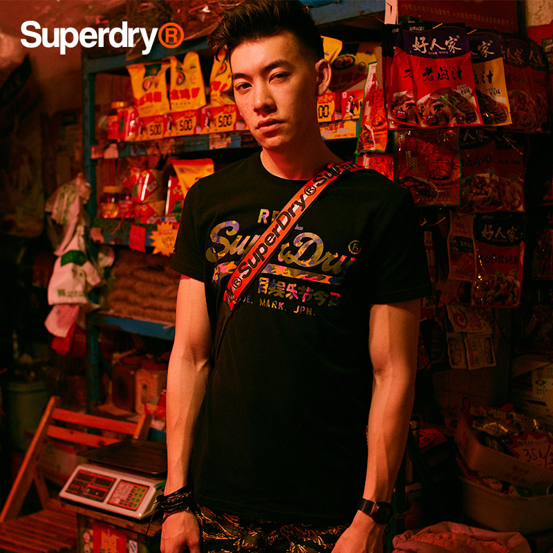 为什么你有两套？？？Superdry极度舒适随你干燥