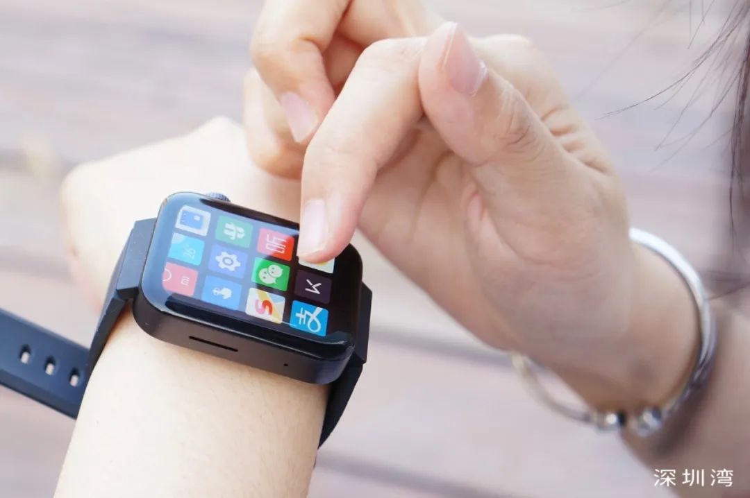 横评小米智能手表和 OPPO Watch，修得 Apple Watch 几分功力？