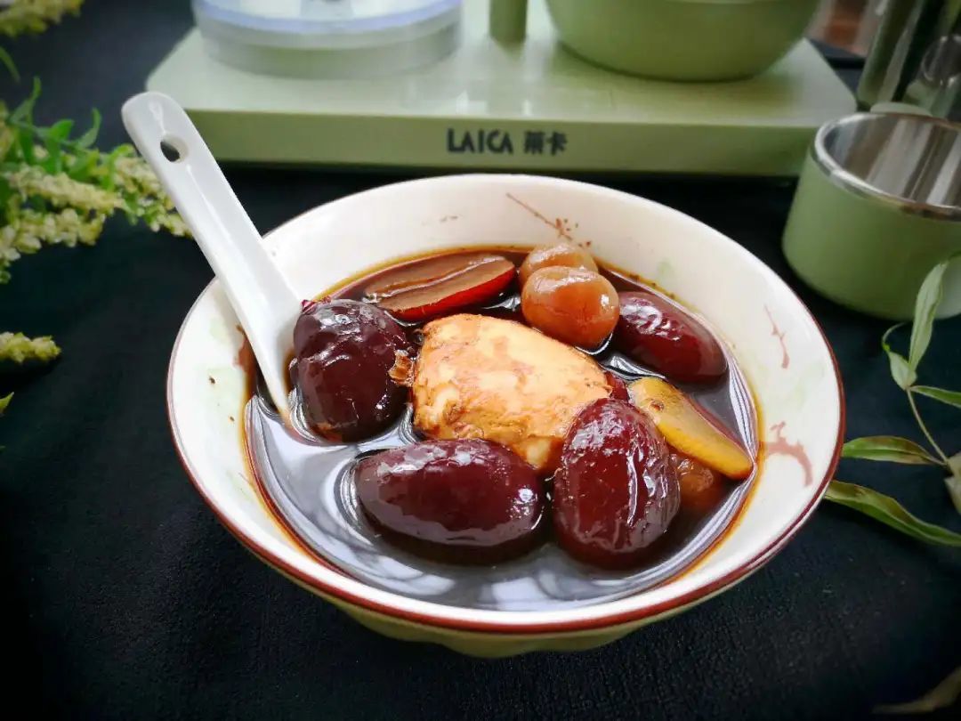 立夏后,女人每周喝碗它,3元煮一碗,气色足了,脸色也变好了!