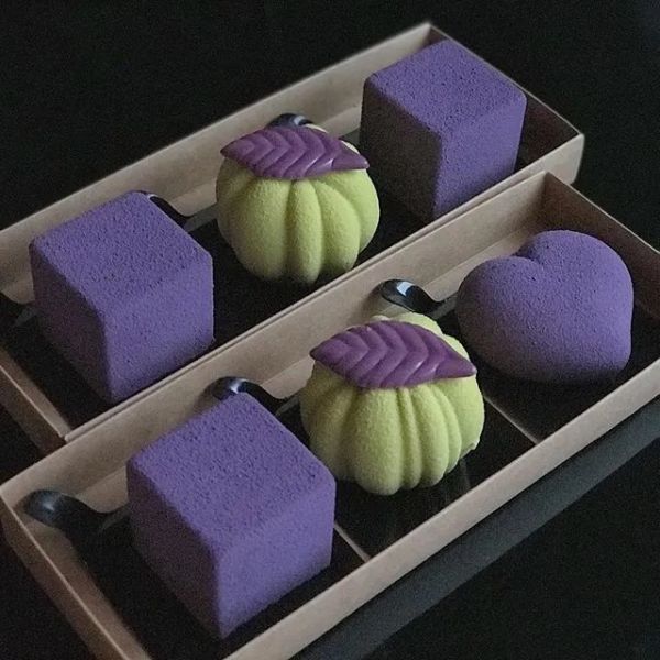 在蛋糕上玩沙面,美到惊艳!40万粉丝疯狂点赞,这美景是烘焙界的大腕!