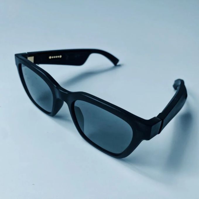 要墨镜?要耳机?Bose Frames Alto智能音频眼镜帮你解决难题!