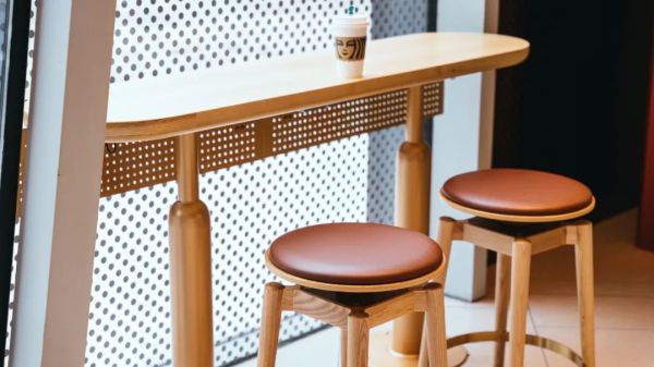 广州首家星巴克「啡快概念店」开业,我先打卡啦!