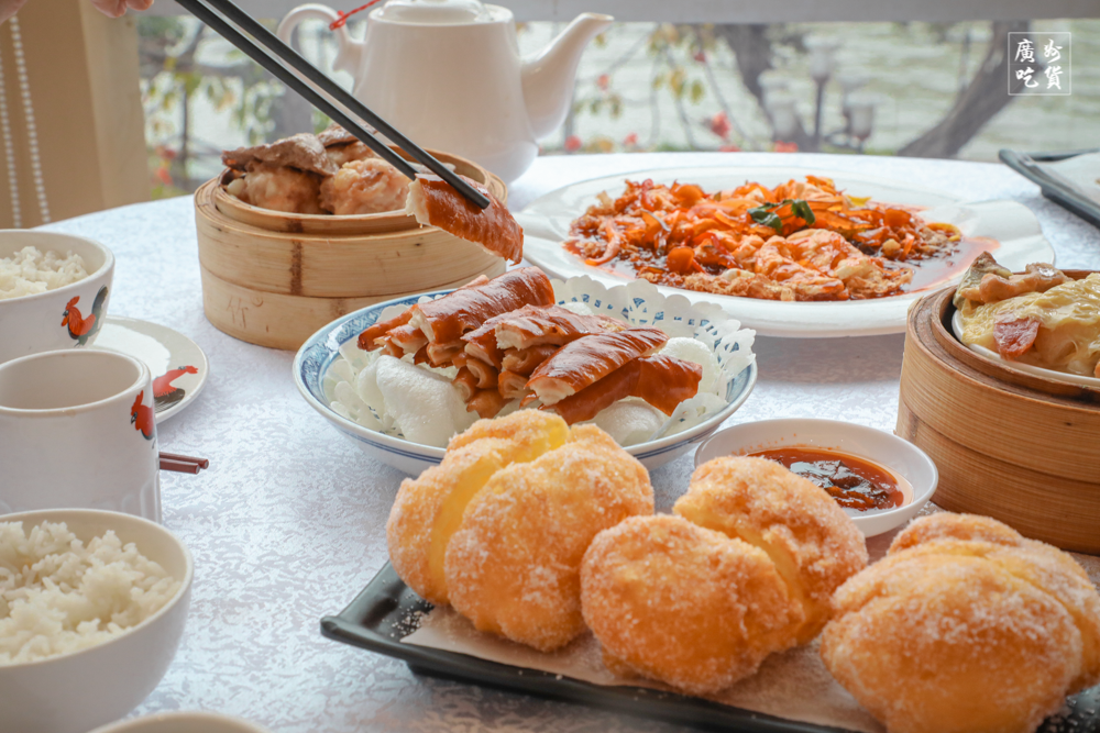 边淋雨都要边饮早茶，在吃方面已经没什么可以阻挡广州人了！