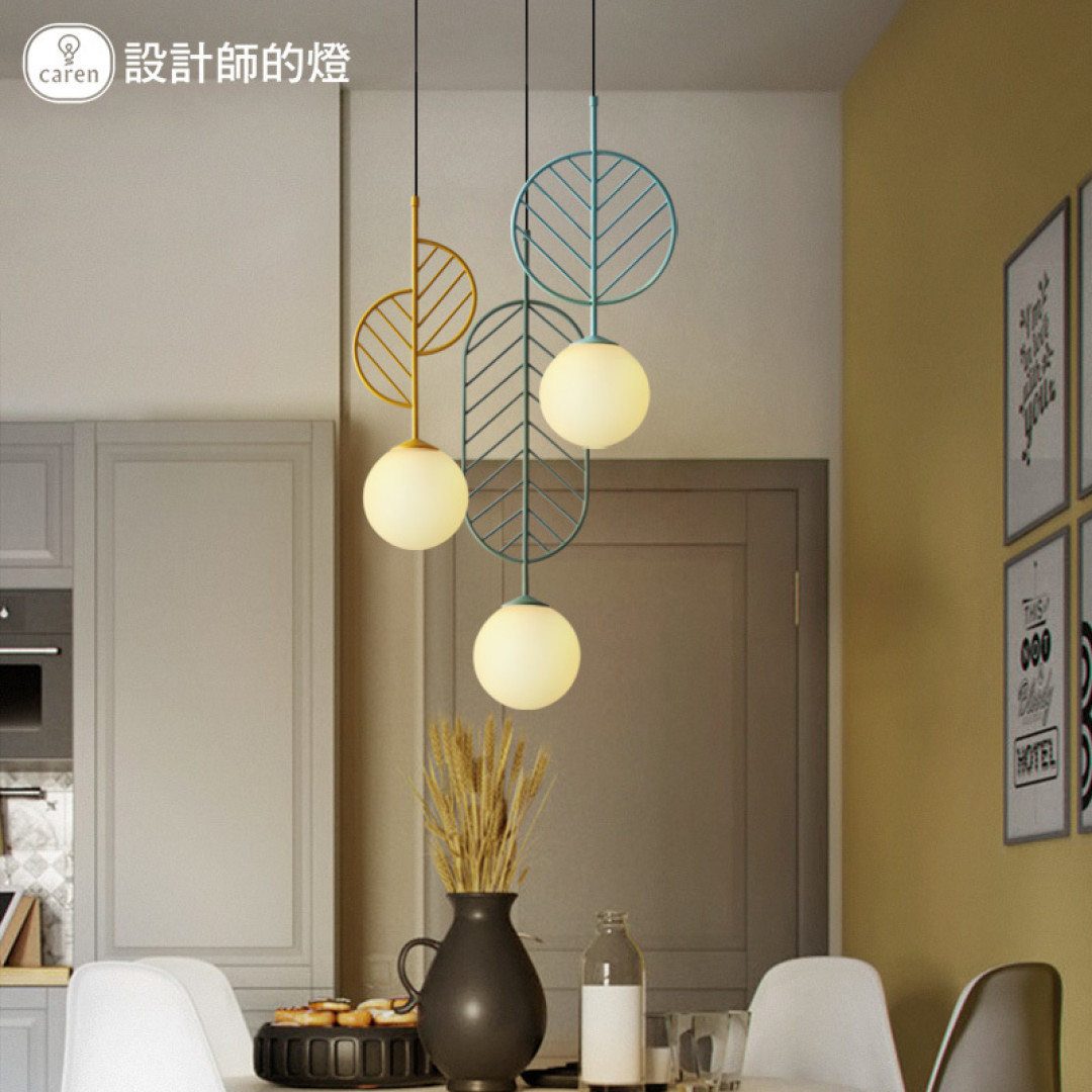 跟着我大声念:“灯,灯灯,灯灯灯灯!”