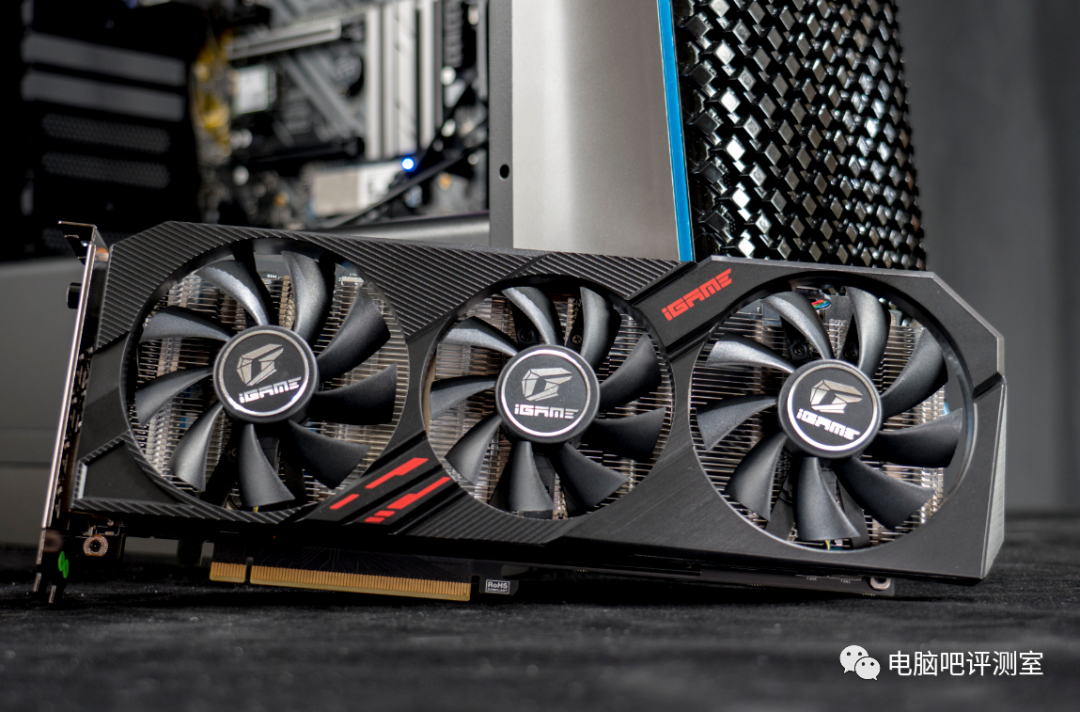 显卡是七彩虹的零售产品rtx 2060 ultra 6g显卡.