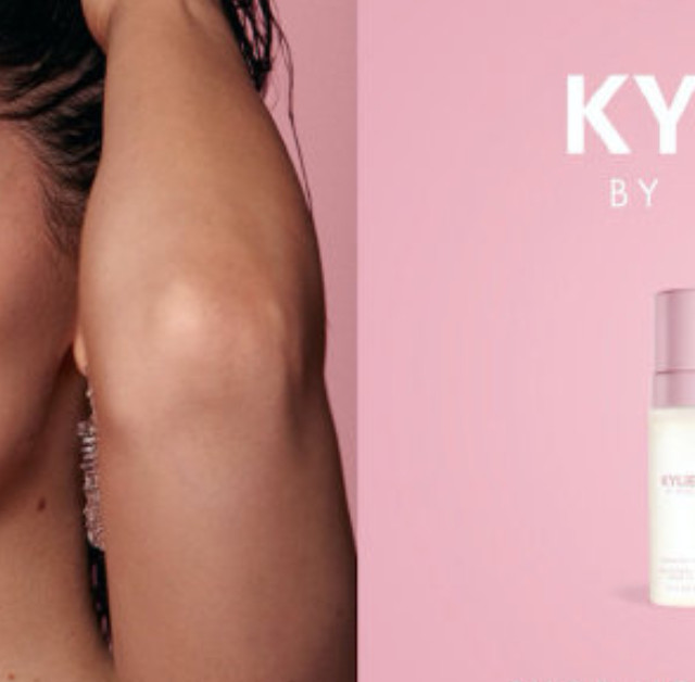 Kylie Jenner涉嫌财富造假，被踢出福布斯亿万富豪榜！
