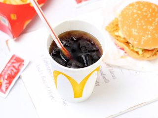 麦当劳麦辣精选三件套，经典美味，超值畅享