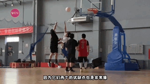 WEN鞋评-实战 | 复刻不减配 膝盖差点碎 从10年前穿越而归的罗斯1代 还能实战吗?