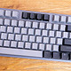 低调实力派——杜伽K320深空灰白光限定版键盘上手