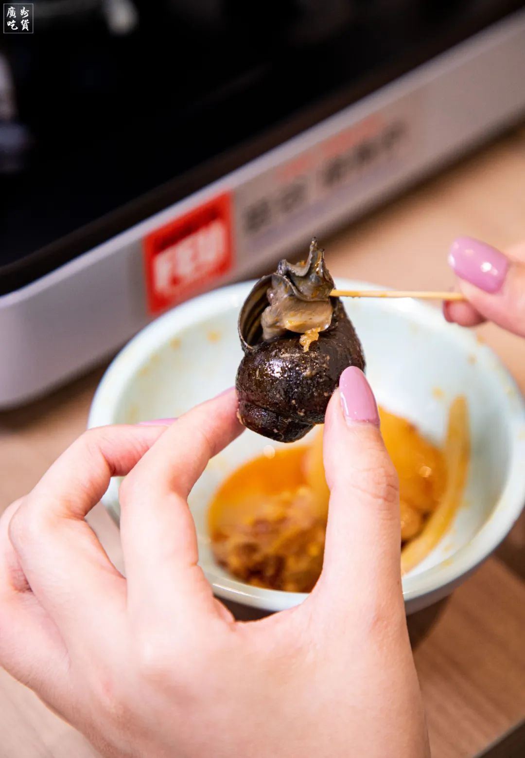 从广西来的螺蛳粉火锅，用老火靓汤熬锅底！臭足一条体育西横街...