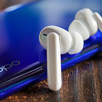 OPPO W51真无线耳机上手玩：不到500块，体验不输AirPods Pro