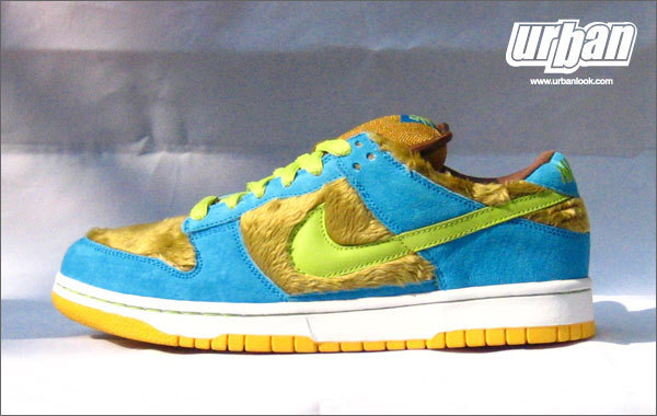 最知名的小熊形象之一什么来历？年度级NIKE SB DUNK | 深度街潮