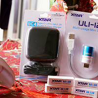 生活中的实用型数码产品，XTAR BC4充电器+小夜灯+充电电池评测