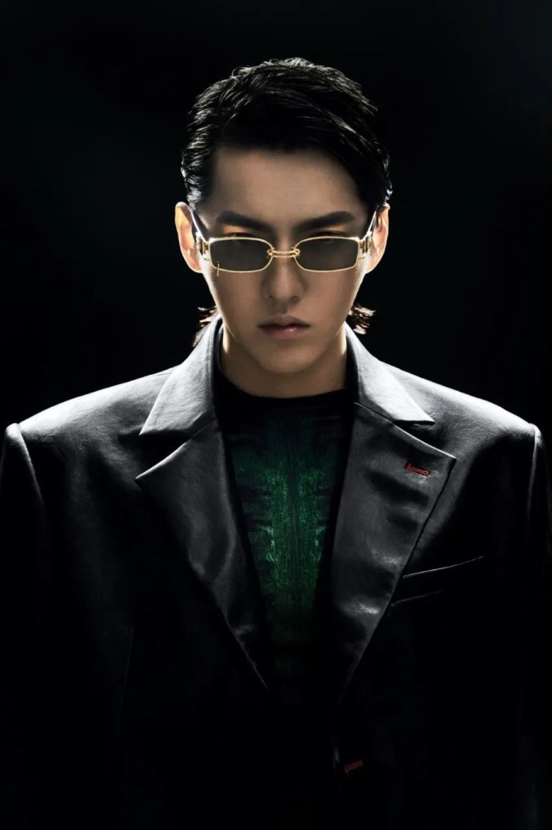 gentle monster 近期与吴亦凡(kris wu)合作,共同推出四款太阳镜组成