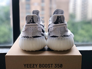 人生第一次中签 我永迪YEEZY 350