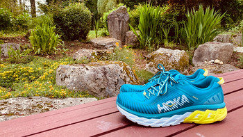 朋友眼里不堪入目的老人鞋 Hoka one one 日常款