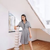 麦田格连衣裙