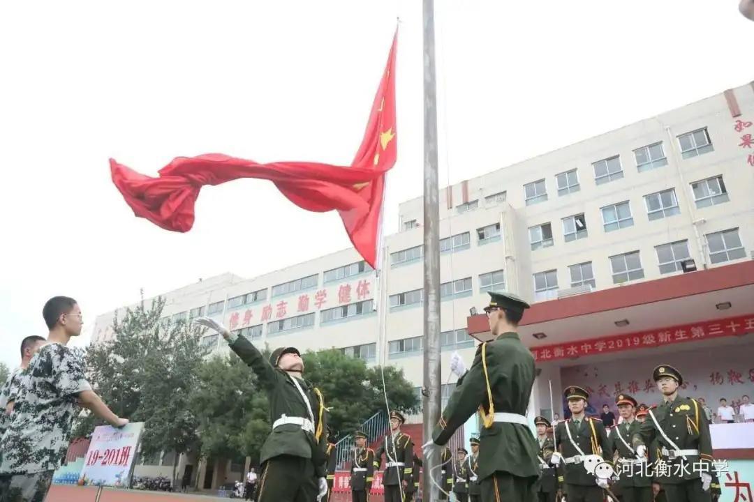 在上衡水中学的第一天，我就相信自己能上北大