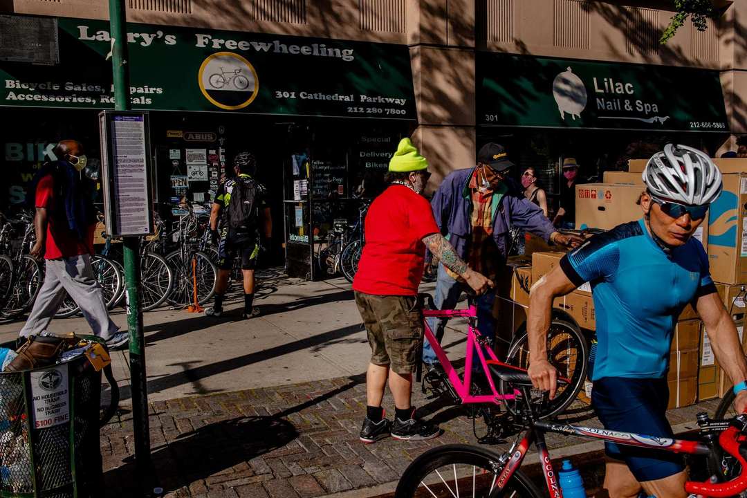 疫情期间，美国的自行车卖脱销了？