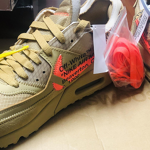 趋于审美疲劳的解构风还能火多久---AIR MAX 90 x OFF WHITE 沙漠