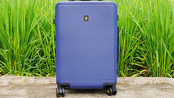 品质生活 篇二十七：​有颜有料，畅行无阻——地平线8号细铝框行李箱测评