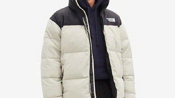 Vetements 推出致敬 The North Face 的全新外套单品