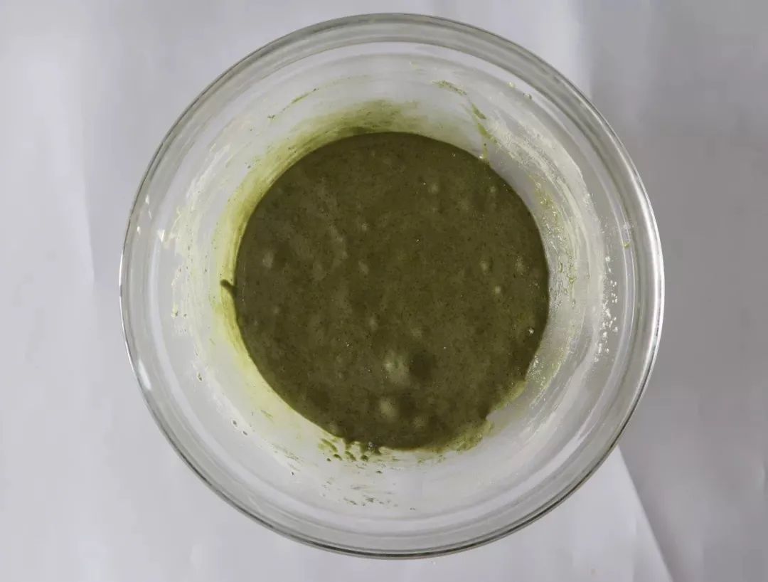 外表包裹一层脆皮巧克力星空蛋糕卷,火爆私房的单品,卖疯了!