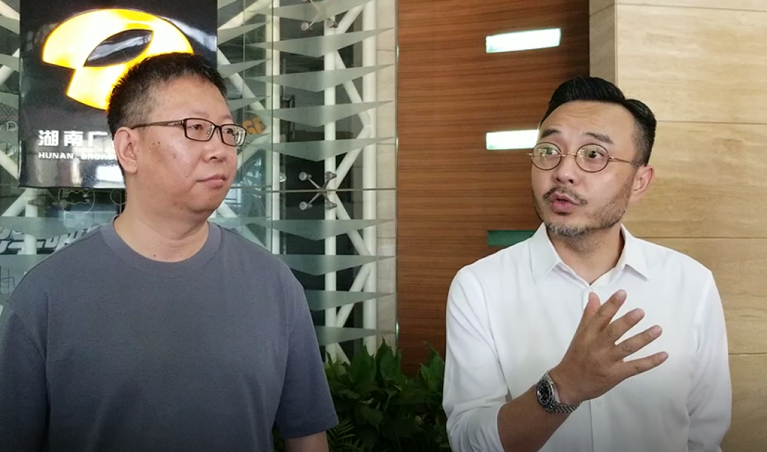 它是影院复工后上映的第一部电影,凭什么?