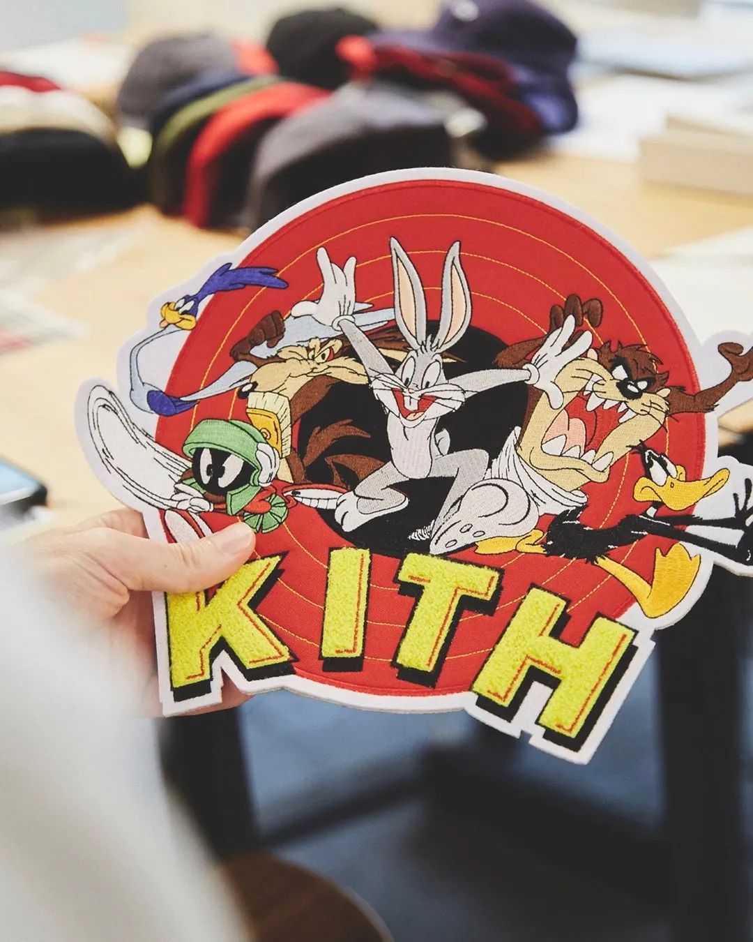  Kith x 可口可乐再次联名，主理人疯狂带货复古穿梭！