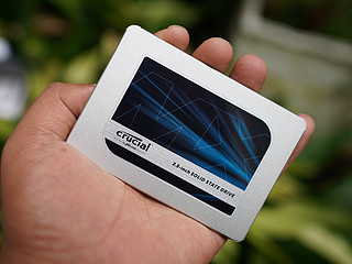 英睿达mx500 500G固态硬盘