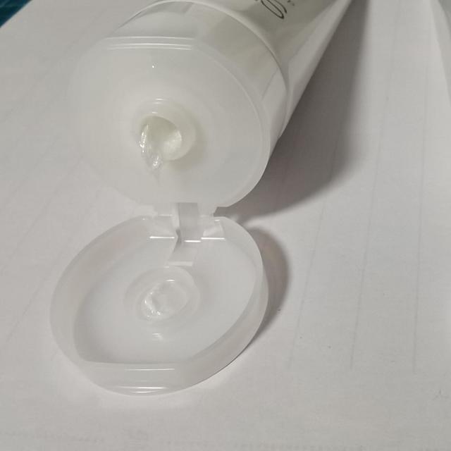 拼多多芙丽芳丝洗面奶为假？——上详细对比图