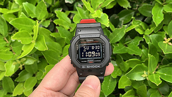 方寸之间，尽显坚韧不拔 - 卡西欧G-SHOCK DW-5600HR 值得买限定礼盒 开箱体验