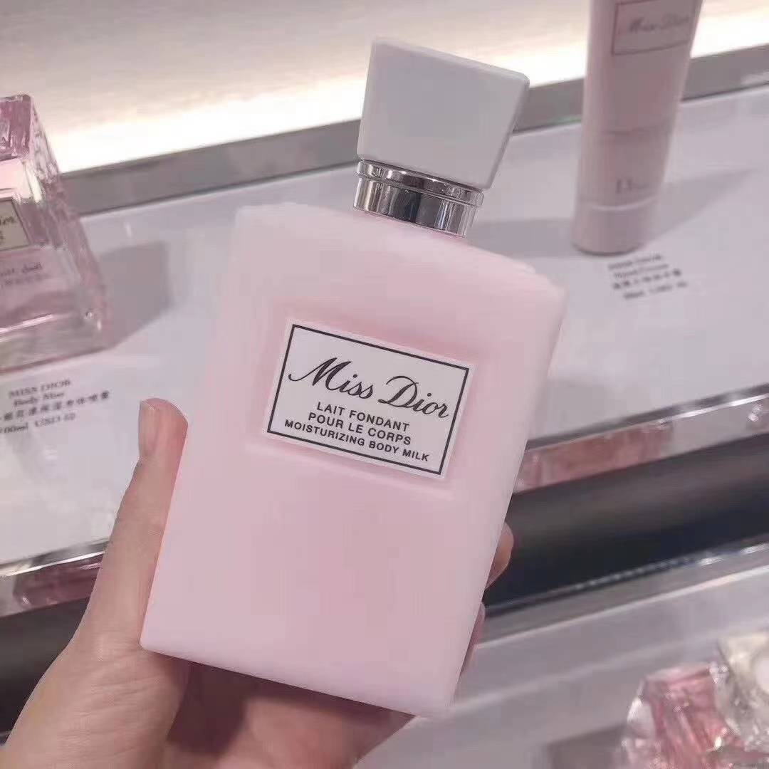 Dior オードパルファム 718OzPmrOjL._UF894,1000_QL80_.jpg