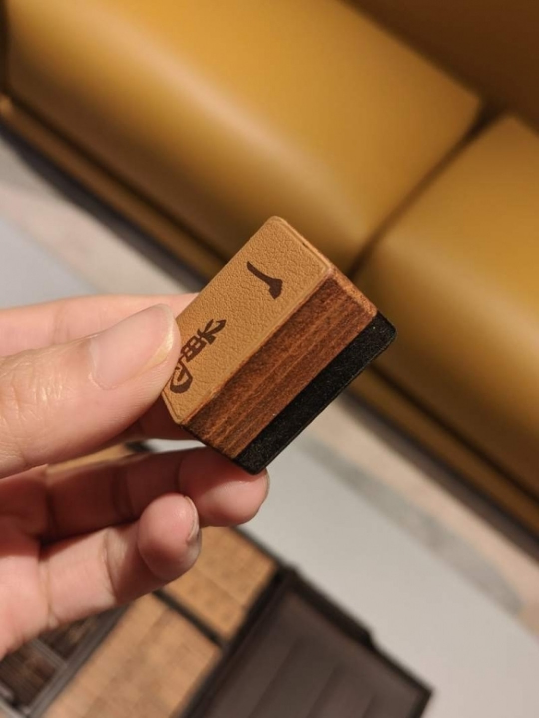 奇葩物:爱马仕推出全皮麻将售价29万,得打多大的局?