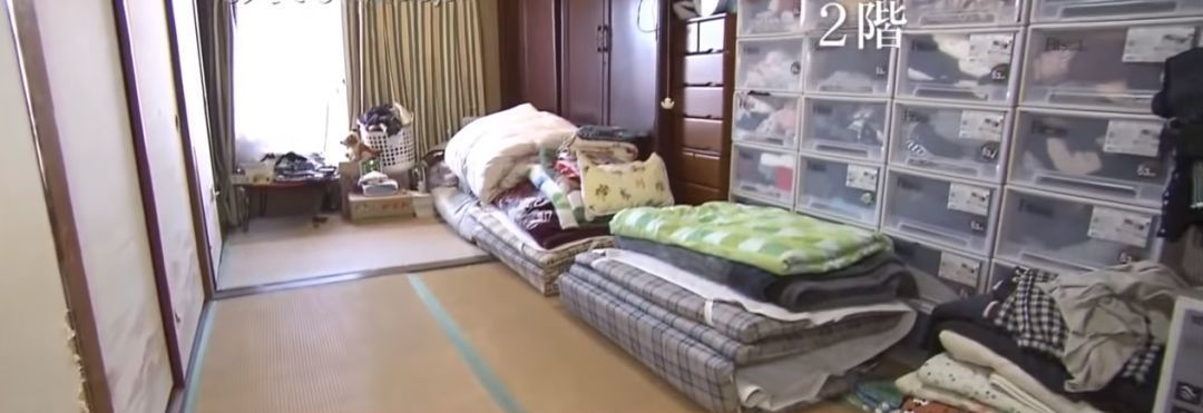 日本一家六口人挤19㎡小屋!设计师改造后多出7个空间!这才是高级收纳!