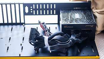 ITX机箱 篇三：简陋的开放式机架测试平台,PC配件里最暴利的部分,稍加改造使用能成为生产力工具!