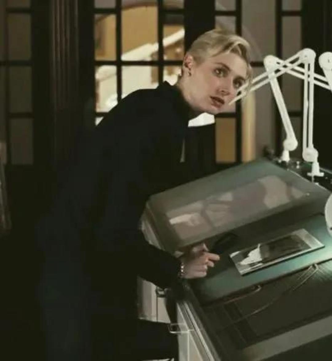 “烧脑”新片《信条》的女主角Debicki,你还看过她什么剧?
