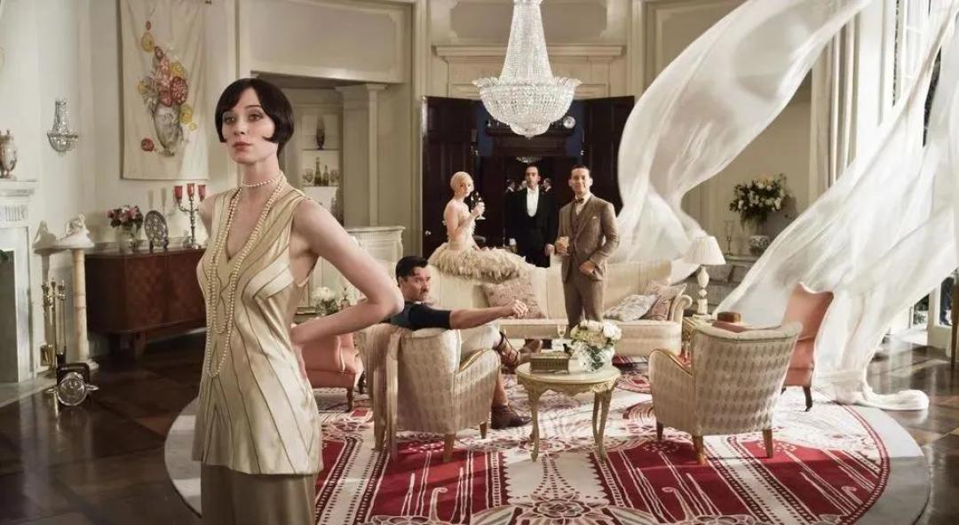 “烧脑”新片《信条》的女主角Debicki,你还看过她什么剧?