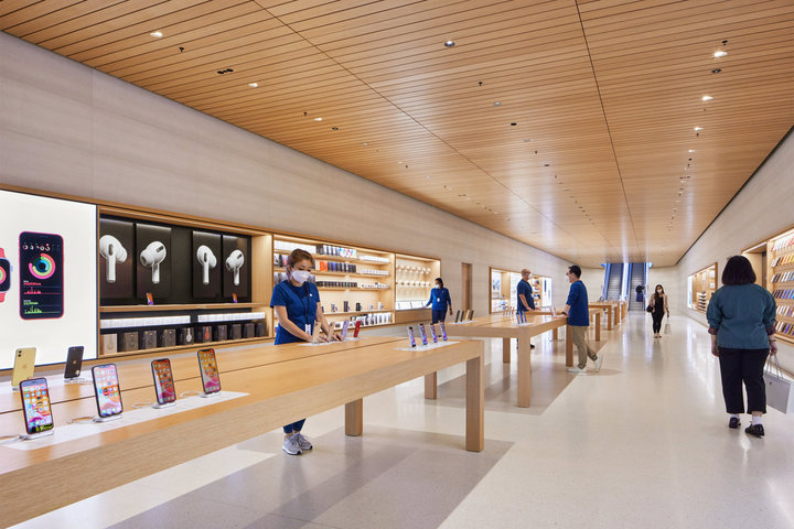 全球首家水上Apple Store开业，可能是最美的苹果门店