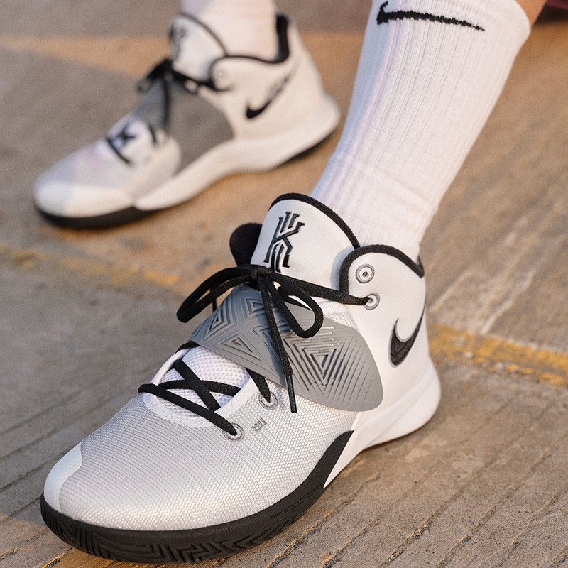 科比系列再次回归，Nike Kobe 6“ Chaos”计划曝光