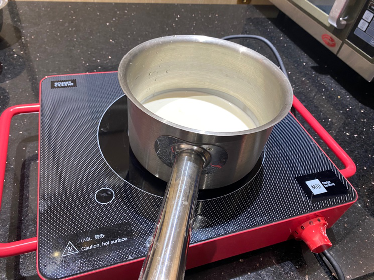 亚洲胃福音甜品:三口味0乳糖盒子蛋糕!秋冬口味奶油教程