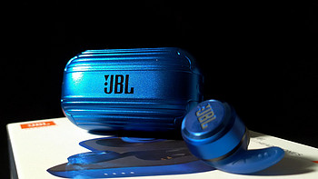 耳机 篇十四：JBL千元真无线蓝牙耳机，是否扛打？ 