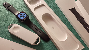 晒晒你的身边好物 篇四十七：一枚自律的手表，一个钉子苹果专业户的更新换代——Apple Watch SE体验实录 
