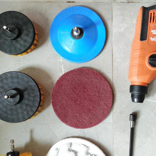 新房拓荒神器，260元东成电锤不务正业，在厨房可以打鸡蛋，到厕所可以刷马桶