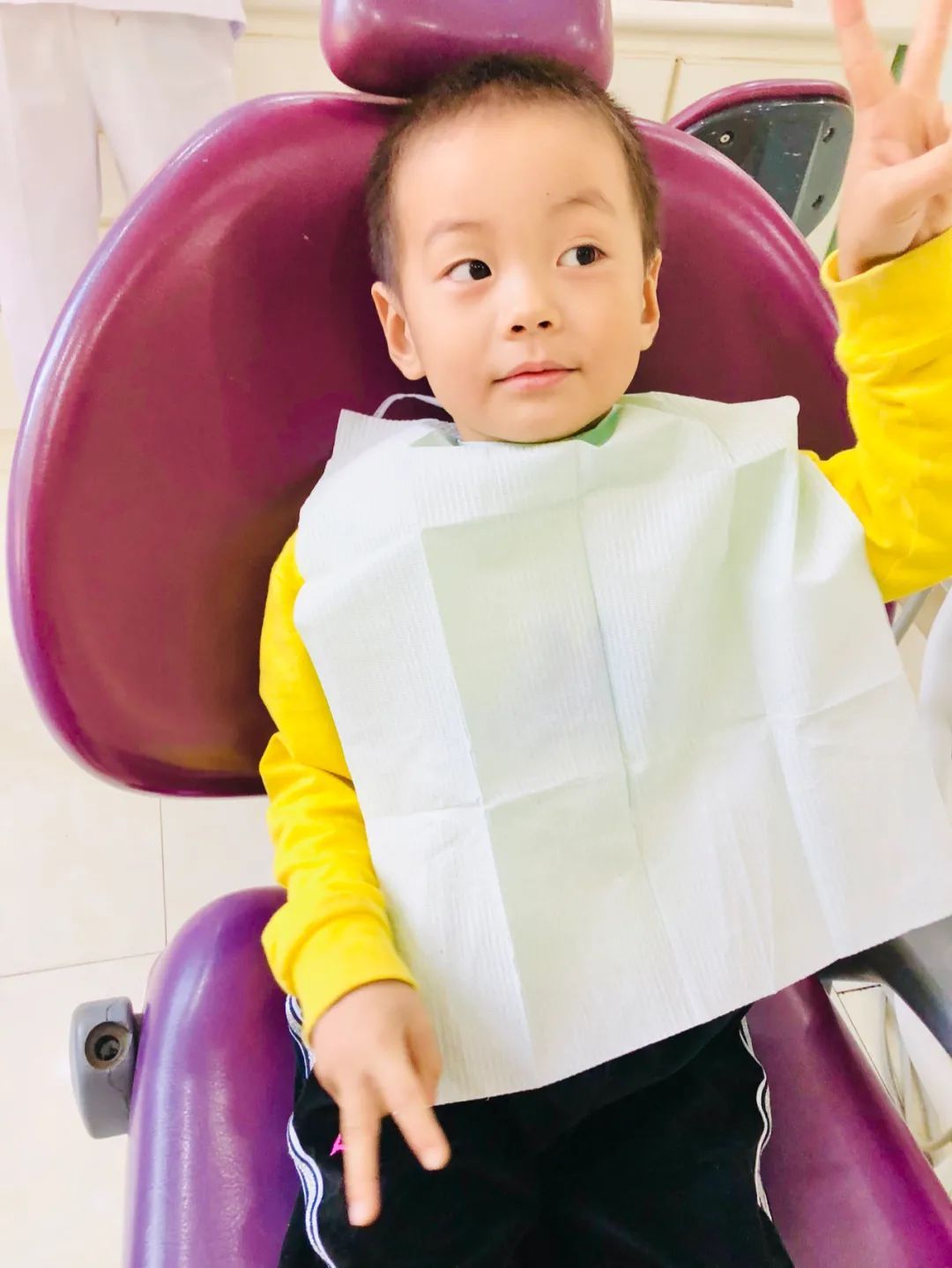 5岁儿童乳牙龋患率为70.9% 精细养育的副作用来了 宝宝被过度保护“坑”了？