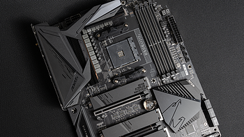 这块 B550 主板强的过分，技嘉 B550 AORUS MASTER 拆解评测