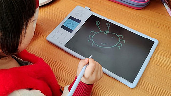儿童产品 篇九：搭载智能教学系统，能画画还能学英语：小寻智能教学画板体验 