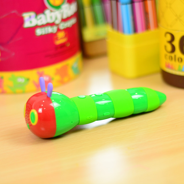 点读笔中的明星笔，硬实力还是大忽悠？第三代毛毛虫点读笔评测